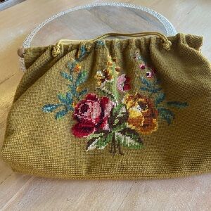 Vintage purse excellent condition